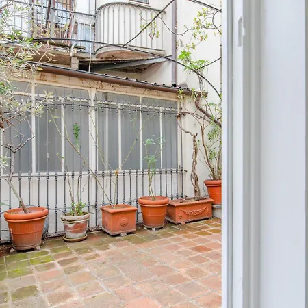 The Royal House, 2 Appartamento Torino