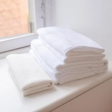 The Royal House, 2 Torino