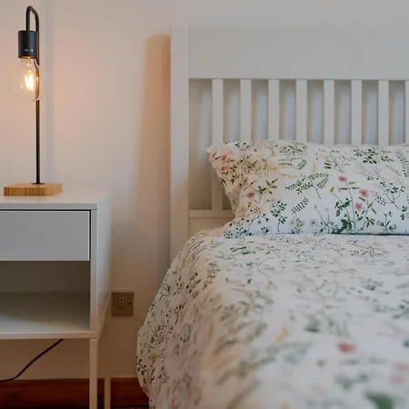 The Royal House, 2 *