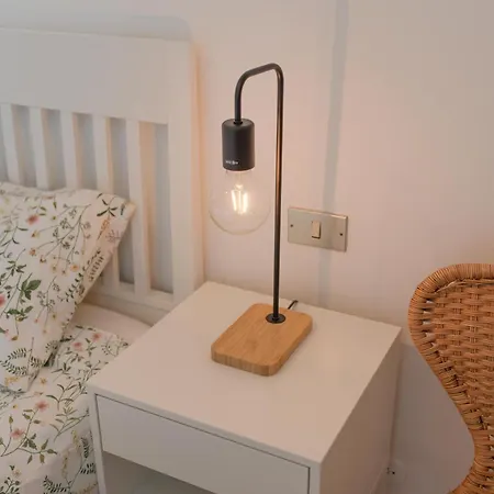 The Royal House, 2 Torino